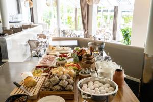Đồ ăn tại/gần khách sạn