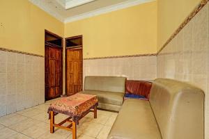 Posezení v ubytování OYO Life 91677 Hotel Citra Dewi 3