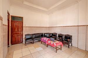 Posezení v ubytování OYO Life 91677 Hotel Citra Dewi 3