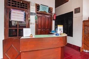 Fotografie z fotogalerie ubytování OYO 91829 Hotel Artha v destinaci Tjakranegara