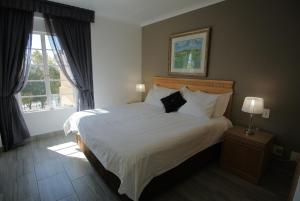 Gallery image of Airport Inn and Suites in Johannesburg