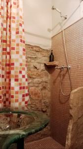 Ένα μπάνιο στο La Casita del Cinglo +18 φωτογραφίες