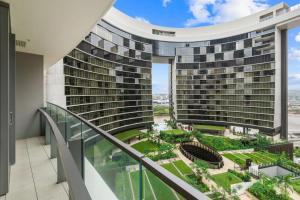 Κήπος έξω από το 1 BR Apartment in Queens Wharf