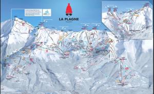 a map of a ski resort in the snow at Ici, dort un Yeti in Planay