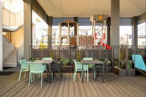 Restaurace v ubytování APARTAMENT PRZY WYDMIE