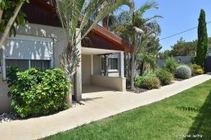 Zahrada ubytování Malki House- Greek Cabin with Private Spa Hot Tub + 7 fotografií