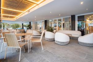 Posezení v ubytování Bahía de Alcudia Hotel & Spa