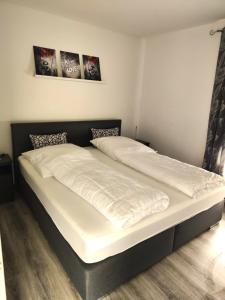 Postel nebo postele na pokoji v ubytování Haus Wiesenblick