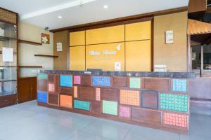 Fotografie z fotogalerie ubytování Super OYO Flagship 91863 Metro House v destinaci Putat-wetan
