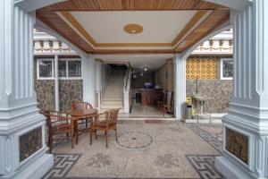 Fotografie z fotogalerie ubytování Hotel O Padang City Center Near Gunung Padang Formerly Hotel Fitriaendika v destinaci Padang