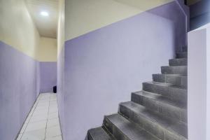 Imagen de la galería de Hotel O Superstar Kost Dan Homestay, en Manado