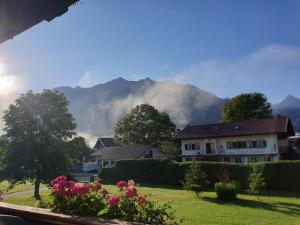 Imagen de la galería de Ferienwohnungen Hanslbauer, en Krün