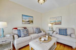 Gallery image of Blissful Getaway in Oak Bluffs