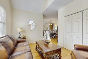 Gallery image of Blissful Getaway in Oak Bluffs