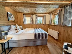 Postel nebo postele na pokoji v ubytování CHALET BELLE WILD by Belle Stay