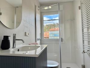 Kúpeľňa v ubytovaní Señorial Panorámico by Exclusive Burgos Apartments + 29 fotografií