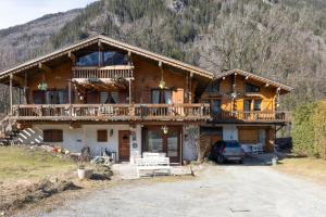 Nespecifikovaný výhled na hory nebo výhled na hory při pohledu z bed and breakfast