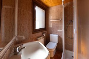 Koupelna v ubytování Casa Samarra + 19 fotografií