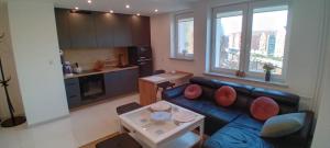 Kuchyňa alebo kuchynka v ubytovaní Apartament z widokiem na Motławę