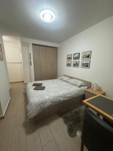 Postel nebo postele na pokoji v ubytování Miriam Rooms Zadar