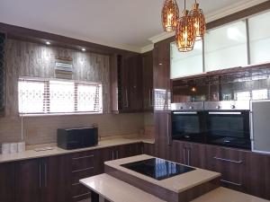 Dapur atau dapur kecil di Le Classic A Montclair