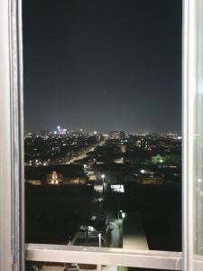 Udsigt til Yunusobod eller udsigt til byen taget fra lejligheden