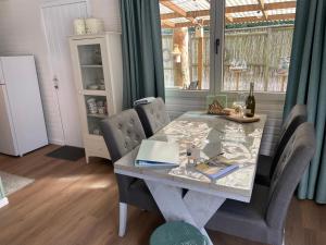 Posezení v ubytování Chalet Sint-Hubertus