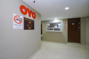 Certifikát, hodnocení, plakát nebo jiný dokument vystavený v ubytování New Bangi Gateway Hotel + 32 fotografií