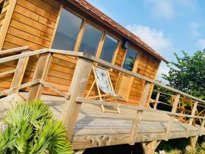 Imagen de la galería de La cabane balnéo vue mer, en Bazenville
