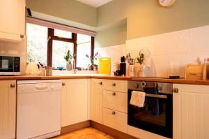 Dapur atau dapur kecil di Walker's Rest