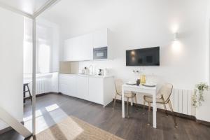 Kuchyň nebo kuchyňský kout v ubytování Easylife - Milano - Umbria 50 - Porta Romana + 12 fotografií