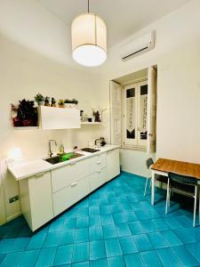 Η κουζίνα ή μικρή κουζίνα στο Exclusive Loft Vanvitelli