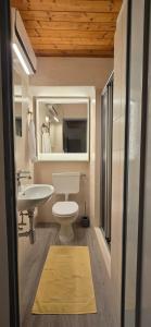 Koupelna v ubytování Unique Stay