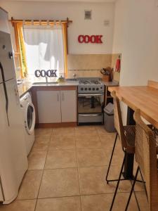 Køkken eller tekøkken på Departamento centrico soñado