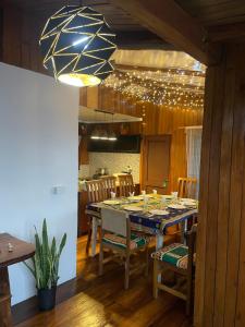 Fotografie z fotogalerie ubytování Treetops villa v destinaci Savusavu
