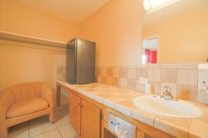 Fotografie z fotogalerie ubytování Vali Ho Motel By OYO Weslaco Mercedes v destinaci Weslaco