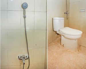 Kopalnica v nastanitvi SUPER OYO 92672 Hotel Bsd