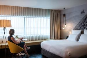 Postel nebo postele na pokoji v ubytování Pullman Liverpool