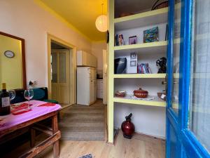 Köök või kööginurk majutusasutuses Vracar Affordable Suites - Vracar Povoljni Stanovi