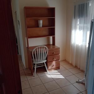 Fotografie z fotogalerie ubytování Cozy Private Room with AC, Balcony near Airport, Beach and Kite surfing v destinaci Vieux Fort