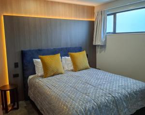 Letto o letti in una camera di Distinction Coachman Hotel, Palmerston North