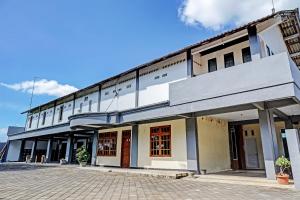 外南梦OYO 92869 Hotel Nusantara的相册照片