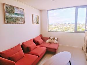 Χώρος καθιστικού στο Top Floor Apartment in Maroochydore CBD