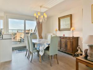 Fotografie z fotogalerie ubytování Duplex apartment with hinterland views v destinaci Knokke-Heist