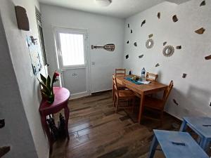 Posezení v ubytování Casa acogedora en güimar + 14 fotografií