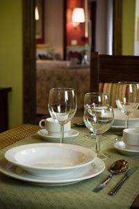 Un restaurante o sitio para comer en Apartamentos Rurales Cumbres de Gredos