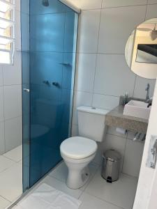 Ένα μπάνιο στο Apartamento Maitinga aconchegante