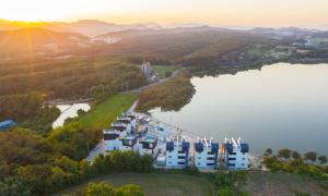 Gallery image of Opus11 Poolvilla in Gyeongju