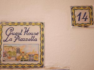 Imagem da galeria de Guest House La Piazzetta em Capri