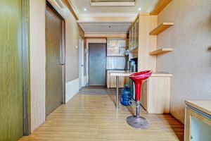 Foto dalla galleria di OYO 93439 The Suites Metro Apartment By Interindo a Bandung Altre 22 foto